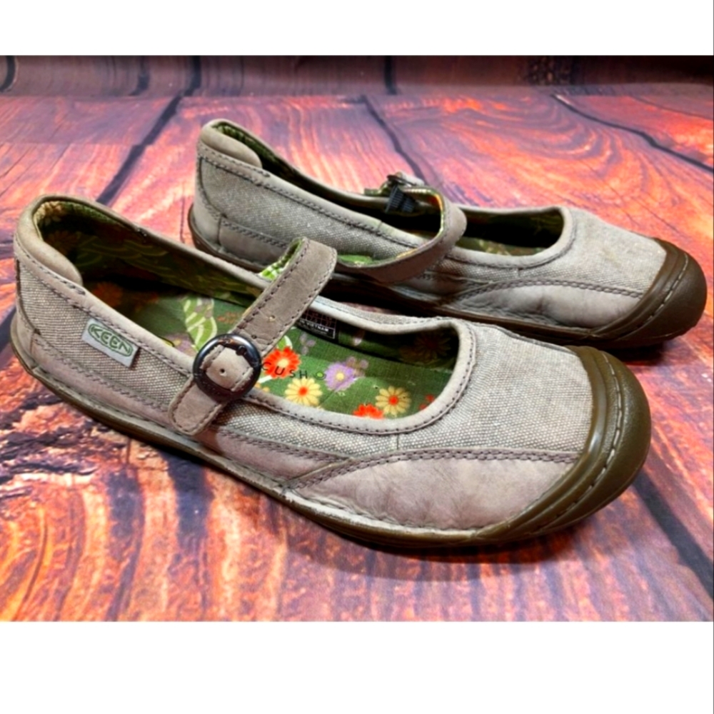 Keen Mary Jane Shoes Grey Mary Janes Canvas Leather Gray Keen Mary Janes Size 10 - Picture 7 of 8